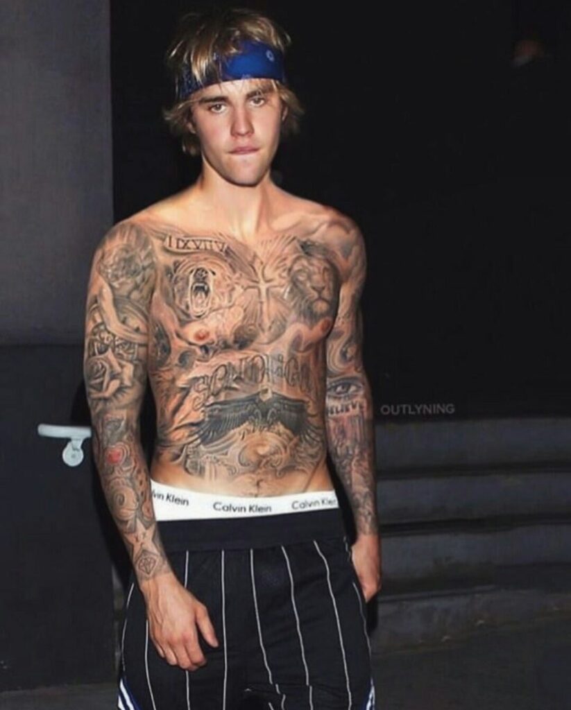 Justin Bieber VS Zayn Malik: Which Hollywood singer has the best tattoo? - 0