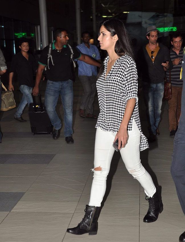 Katrina Kaif, Disha Patani, Kiara Advani, and Nora Fatehi Slay The White Pants Look Perfectly, See Pics - 0