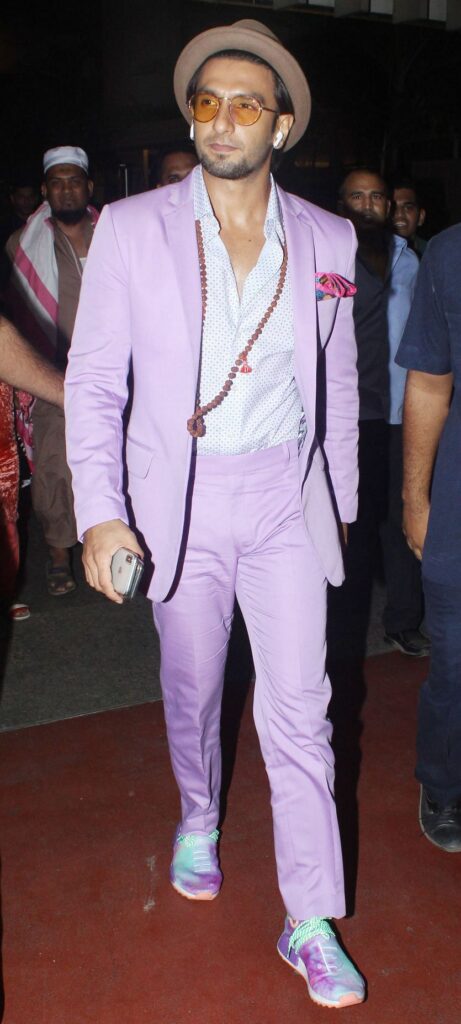 Looking For Lavender Hues? Take Tips From Ranveer Singh, Hrithik Roshan, Kartik Aaryan - 0