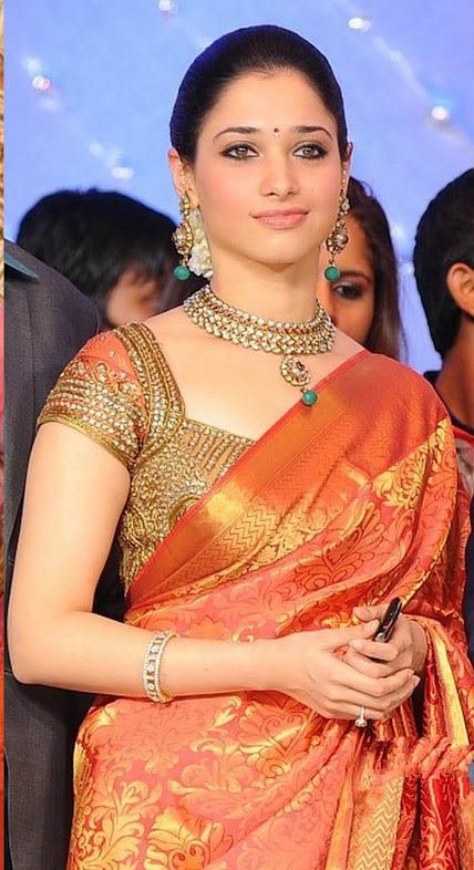 Nayanthara, Pooja Hegde, Tamannaah Bhatia, Samantha Akkineni: 6 Best Blouse Designs For Evening Parties - 4