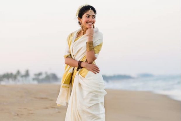 Check Out: Nayanthara And Sai Pallavi’s Best Saree Moments - 4