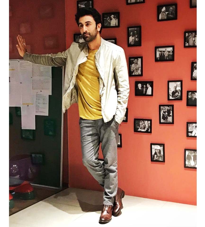 Ranbir Kapoor, Ranveer Singh, Hrithik Roshan’s Style Is Effortlessly Stunning! - 0