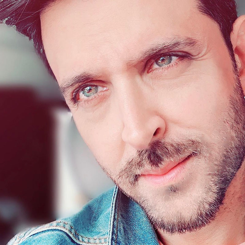 Ranveer Singh, Hrithik Roshan, And Kartik Aaryan’s Selfie Game Is Always On Point - 2