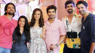 Real Family Of Iss Pyaar Ko Kya Naam Doon Actors