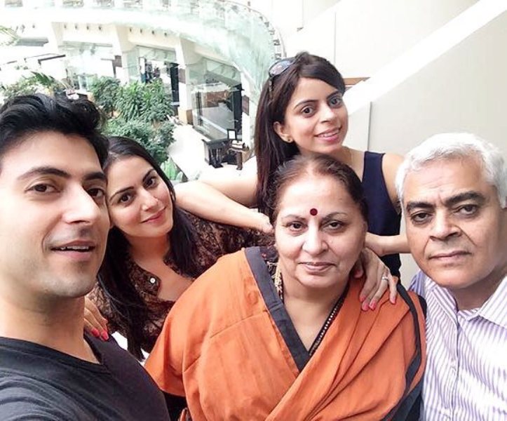 Real-Life Family And Partners Of Zee TV Show Kundali Bhagya Actors!