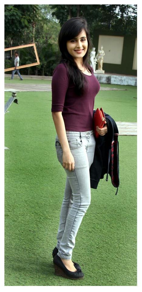 Rhea Sharma, Surbhi Chandna, Divyanka Tripathi: 3 Must-Try Casual Tops