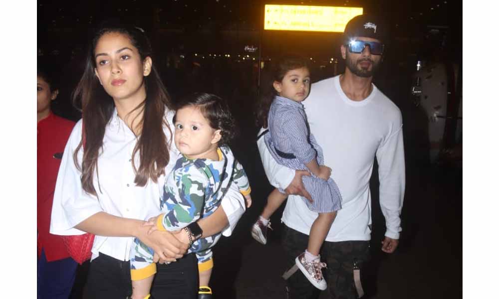 Shahid Kapoor And Mira Kapoor’s Spectacular Twinning Moment Together in White - 2