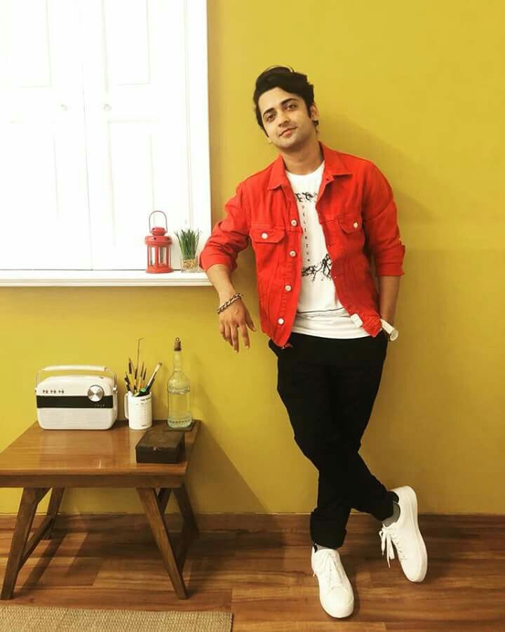 Steal Style! Zain Imam, Randeep Rai, Sumedh Mudgalkar, Mohsin Khan’s Sneakers Collection - 3