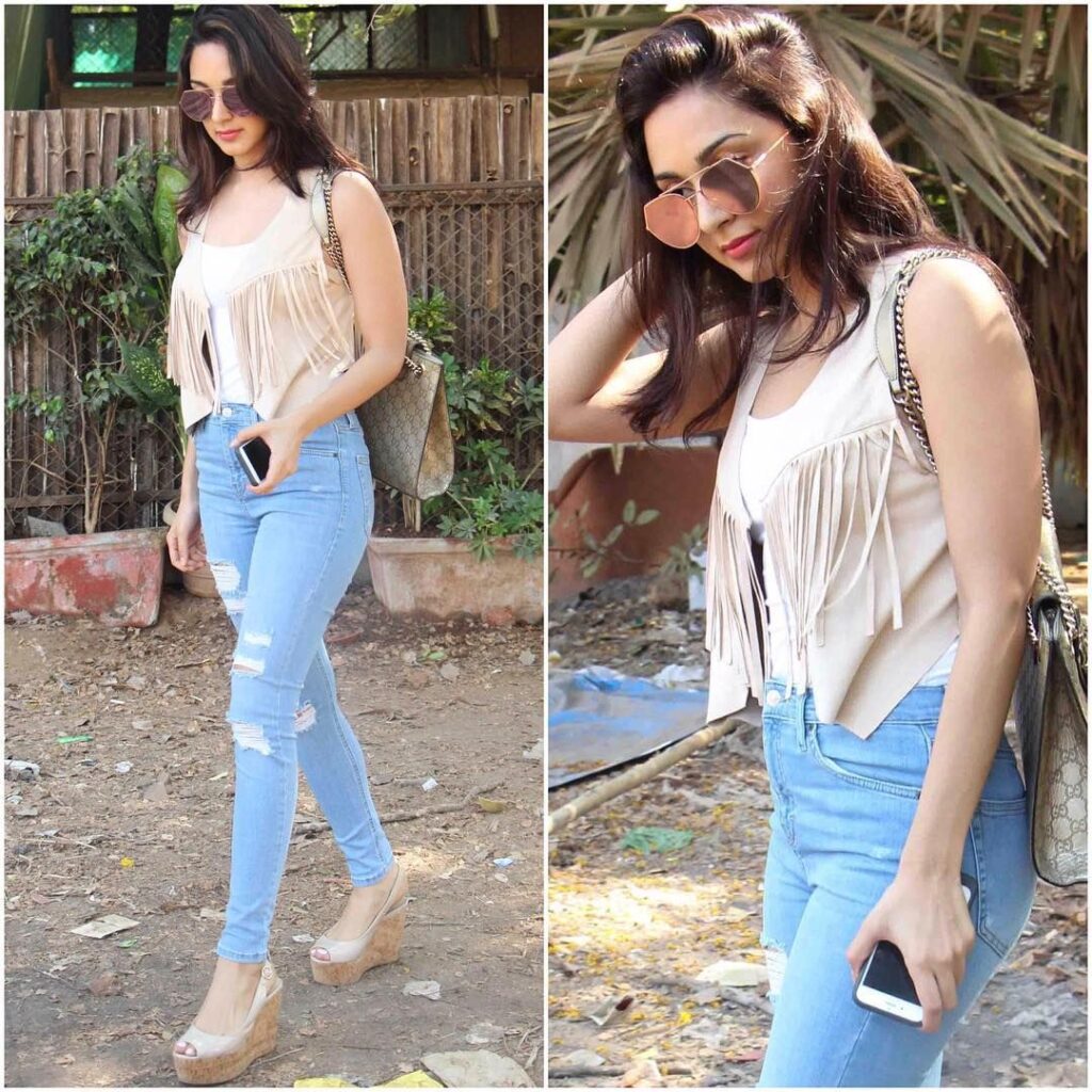 Steal the Girl-Next-Door Vibe From Tara Sutaria To Kiara Advani’s Casual Style! - 4