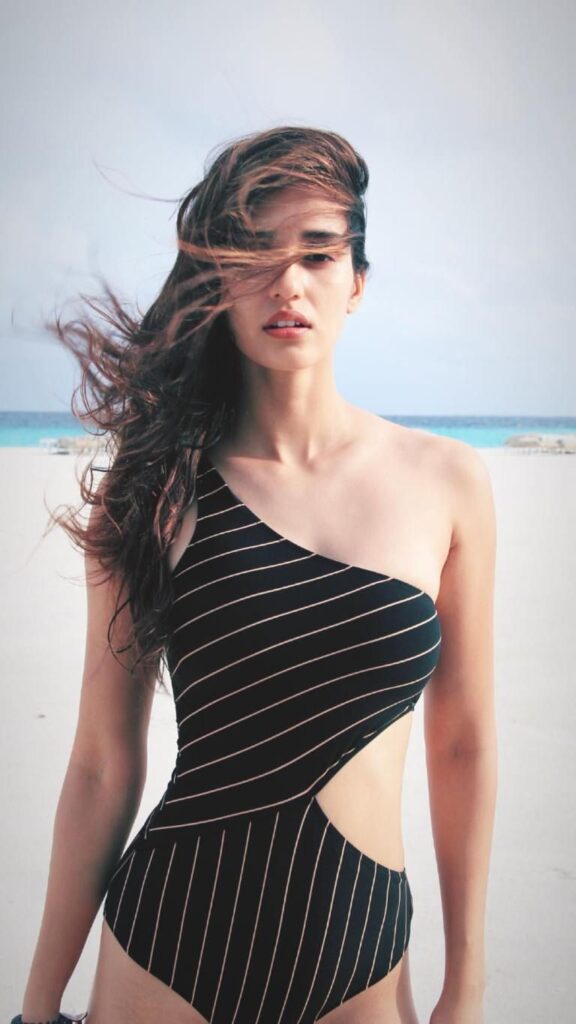 Disha Patani sets internet on fire with these hot pictures - 2