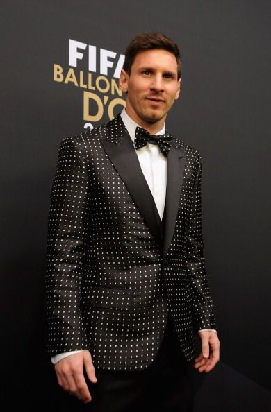 Suit Looks To Steal From Lionel Messi - 5