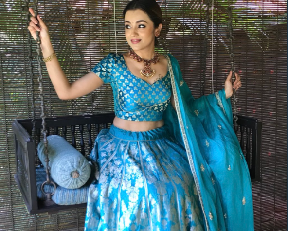 Take Bridal Lehenga Inspiration From Trisha Krishnan, Anushka Shetty, Rakul Preet Singh And Samantha Akkineni To Spice Up Shaadi Season - 2