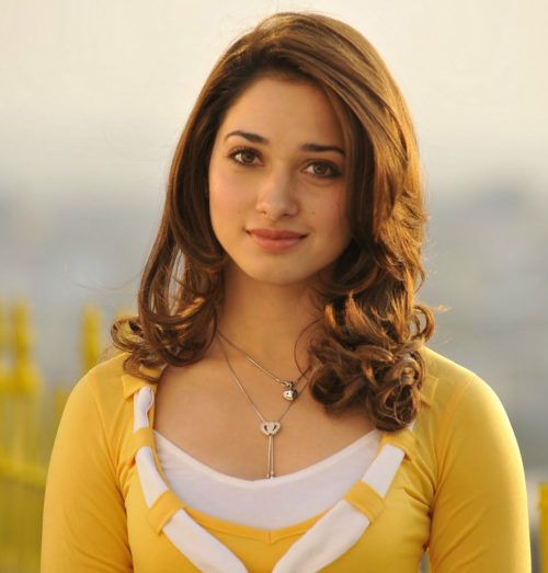 Tamannaah Bhatia, Nayanthara, Pooja Hegde, Keerthy Suresh: Celebrities who inspired you to have medium-length hair - 1