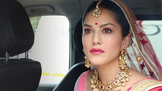 Tara Sutaria To Kareena Kapoor Khan: Which Indian bridal look will you wear on your wedding day? - 1