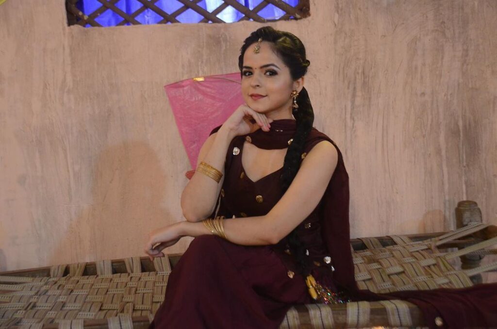 Why Taarak Mehta Ka Ooltah Chashmah Fame Palak Sidhwani Should Be Your Style Icon? - 1