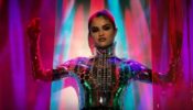 Most stylish and ravishing outfits of Selena Gomez