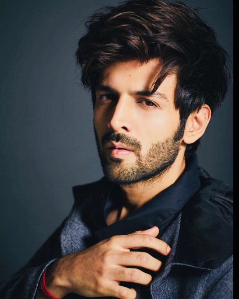 5 fabulous Kartik Aaryan hairstyles that you can take inspiration from - 4