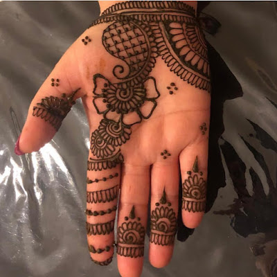 7 Simple & Cute Mehendi Designs For Little Girls - 5