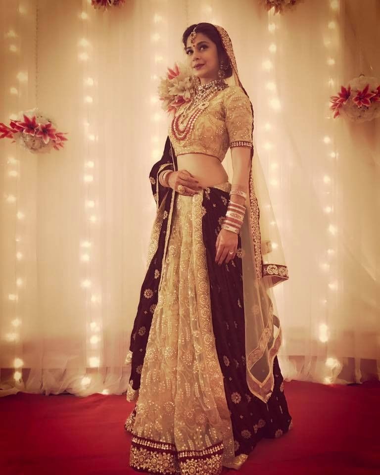 7 Times Jennifer Winget Nailed Her Look In Glitter Lehenga - 0