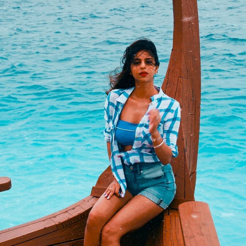Ace Your Fashion Sense Just Like Suhana Khan And Alaya F - 0