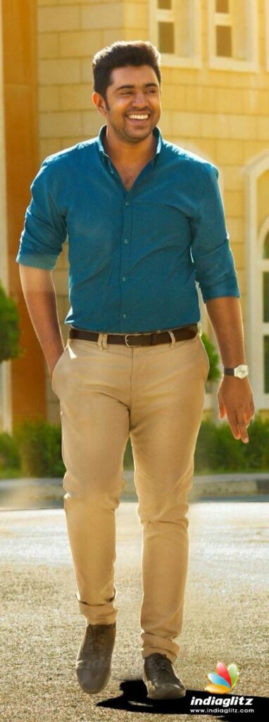 Allu Arjun, Nivin Pauly and Dulquer Salmaan Look Sharp In Blue; See Pics - 6