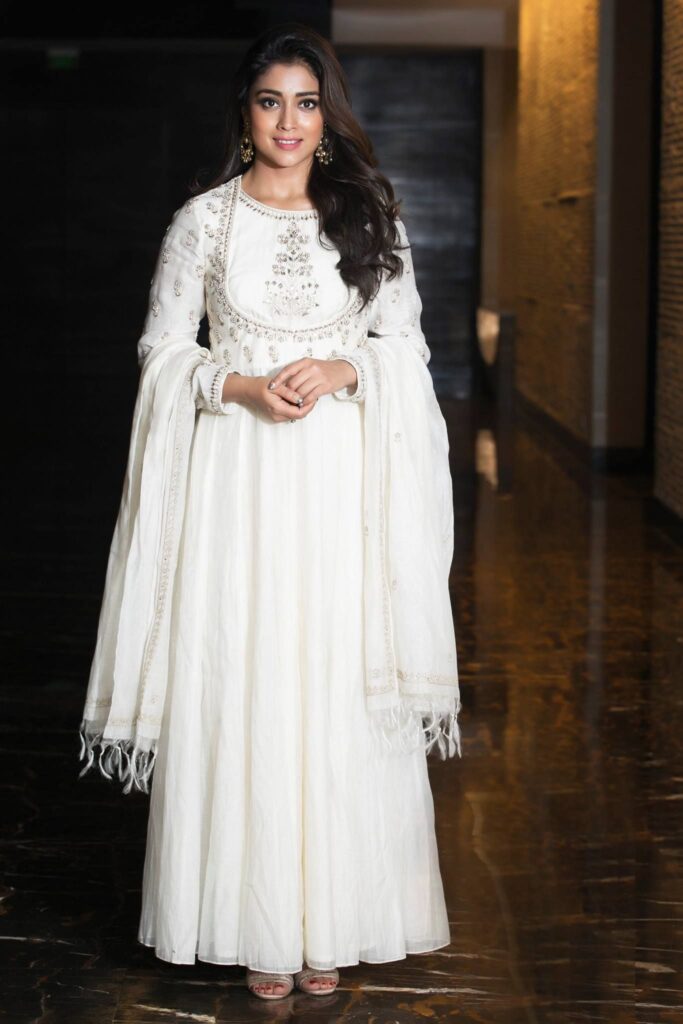 Asin Thottumkal, Shruti Hassan, Shriya Saran, Tamannaah Bhatia: 6 White Look For Every Occasion - 3