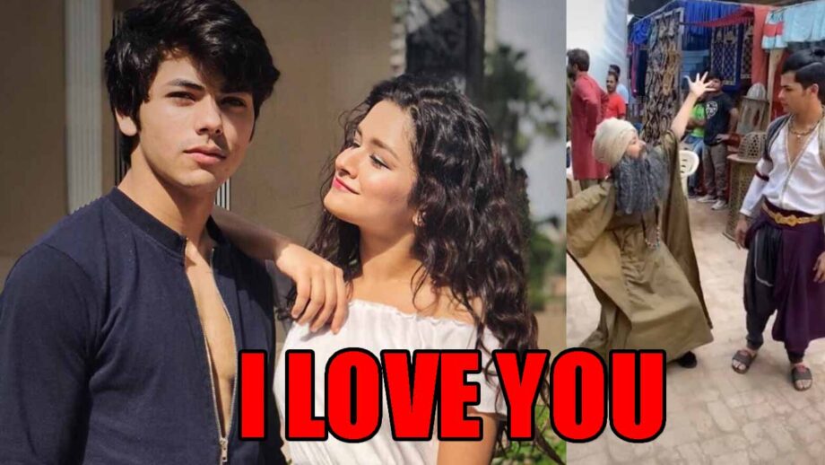 Avneet Kaur says 'I LOVE YOU' to Siddharth Nigam, watch video