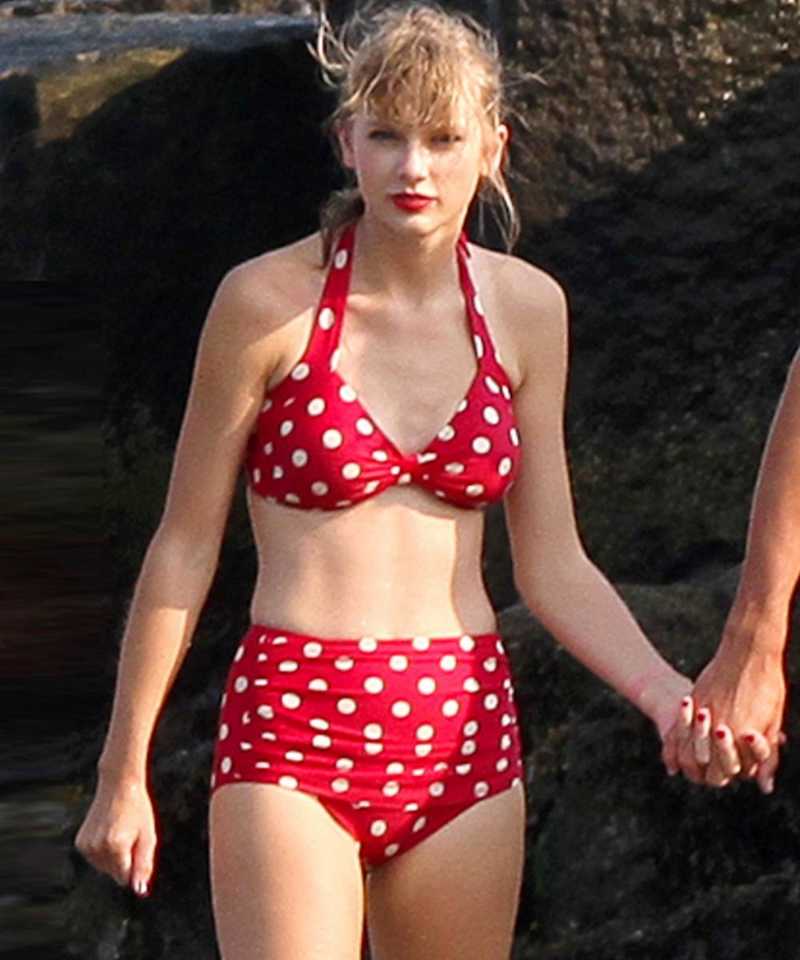 Bikini Looks Of Jennifer Lopez, Lady Gaga And Taylor Swift - 6