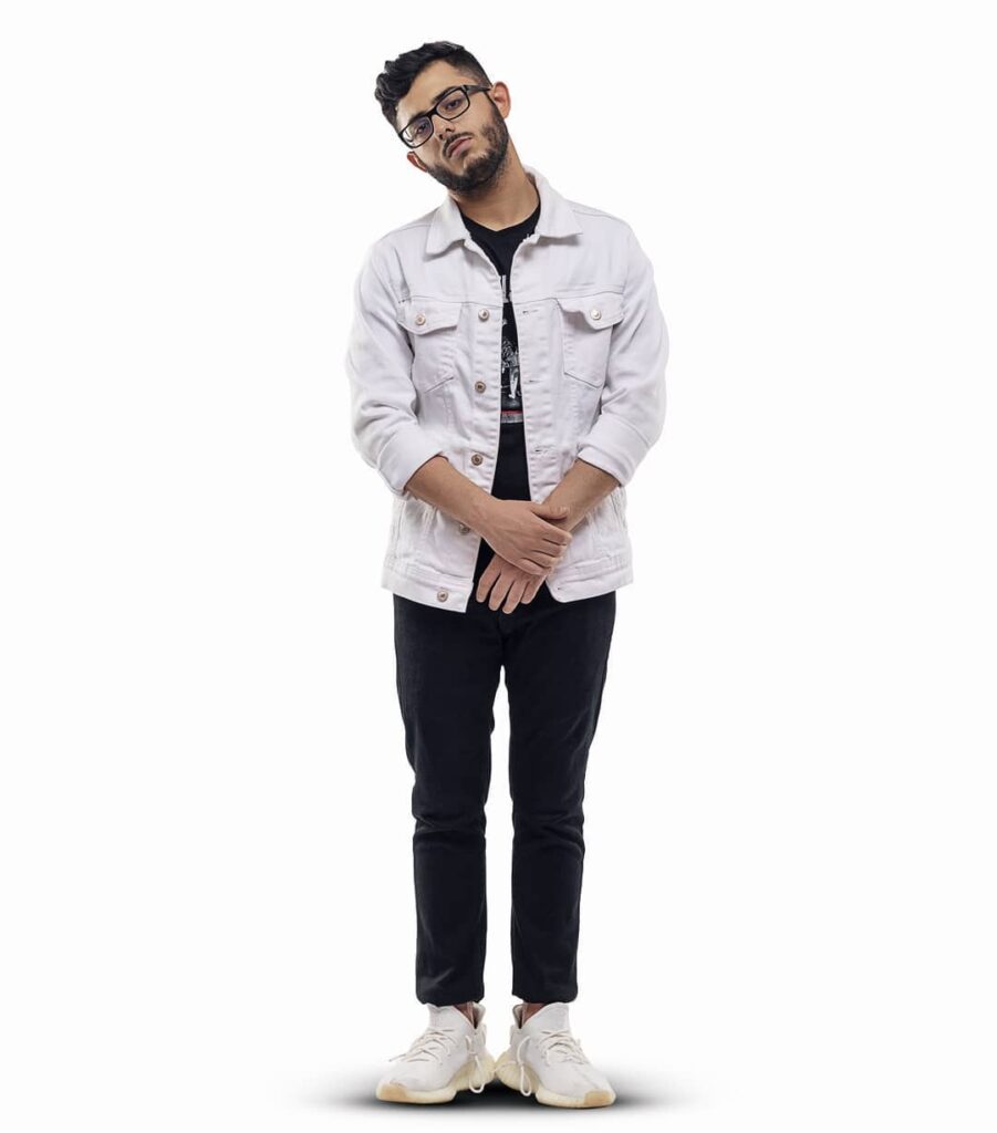 CarryMinati and his cool swagger fashion style - 1