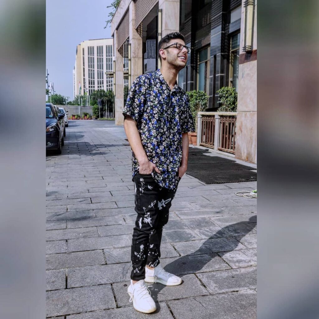 CarryMinati and his cool swagger fashion style - 2