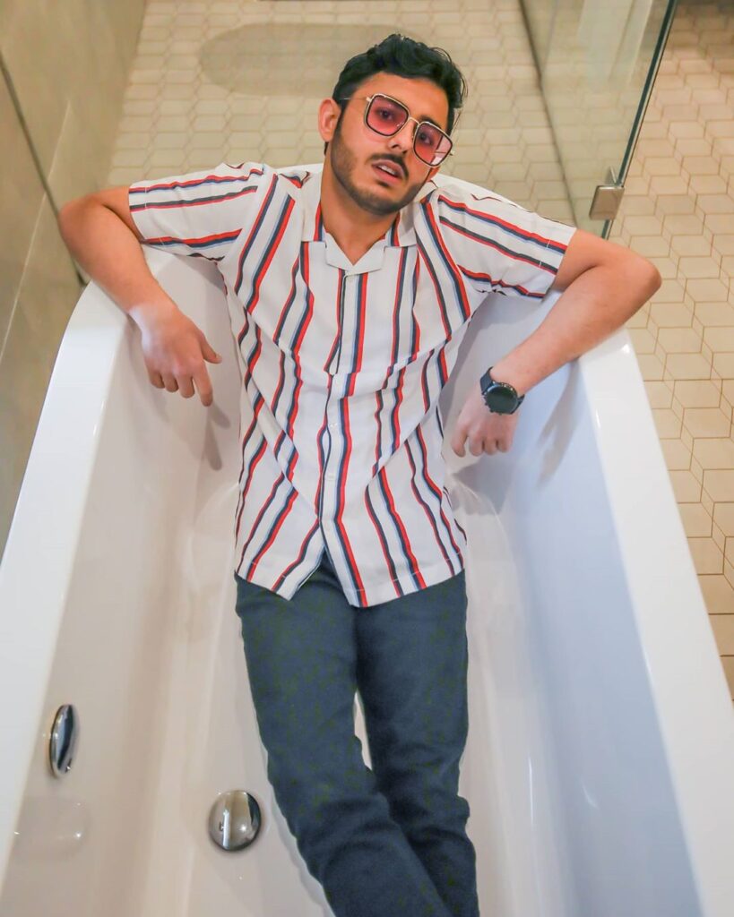 CarryMinati and his cool swagger fashion style - 7