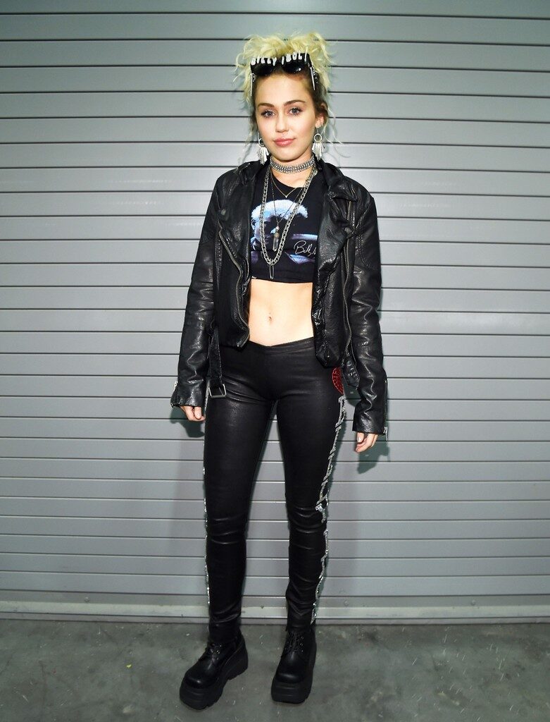 Check Out And Recreate Miley Cyrus’s Look! - 3