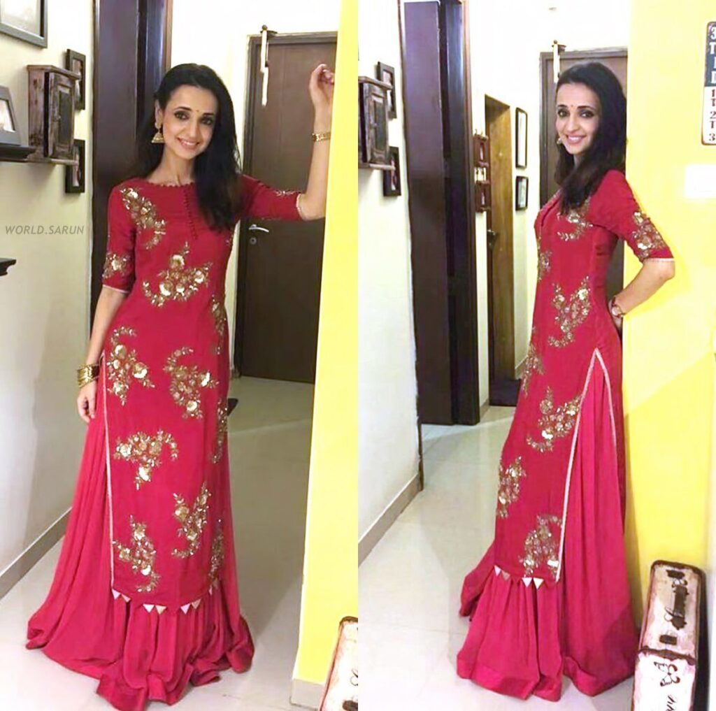 Drashti Dhami, Divyanka Tripathi And Sanaya Irani’s Uber-Chic Kurta Set Should Be In Your Post-Quarantine Wish List - 6