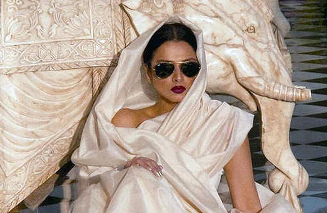 Evergreen actress Rekha’s SHOCKING Western Look - 1