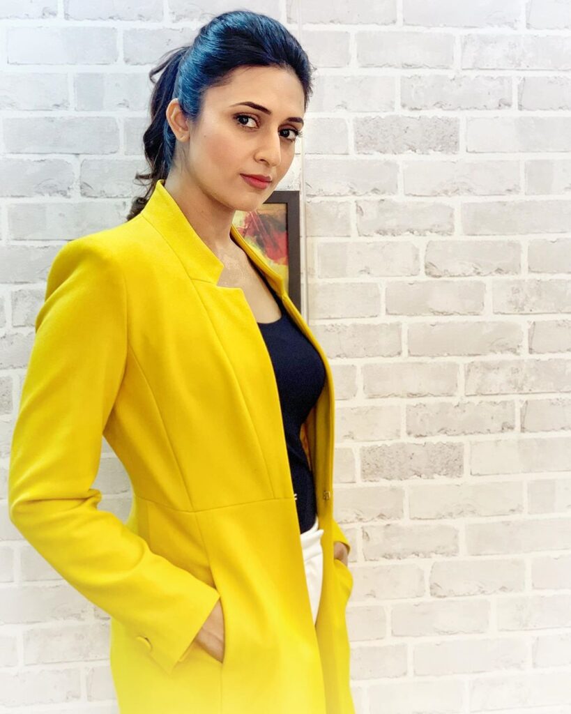 Here’s Why We Love Shivangi Joshi And Divyanka Tripathi In Pantsuit - 0