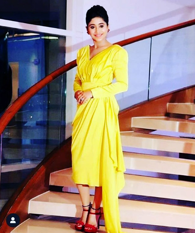 Shivangi Joshi Is A Fashion Influencer - 3