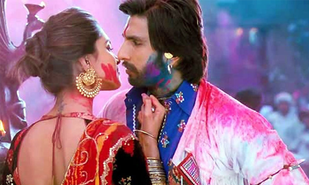 Hottest Scenes From Ranveer Singh Movies Will Leave You Stunned! - 4