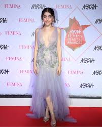 Janhvi Kapoor, Disha Patani, Alaya F: Best Red Carpet Fashion Moments - 8