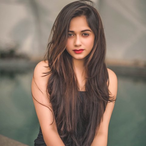 Jannat Zubair In Long Vs Short Hair: Which Look Suits Her More? - 2