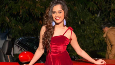 Jannat Zubair’s fashionable all-red outfit makes heads turn!