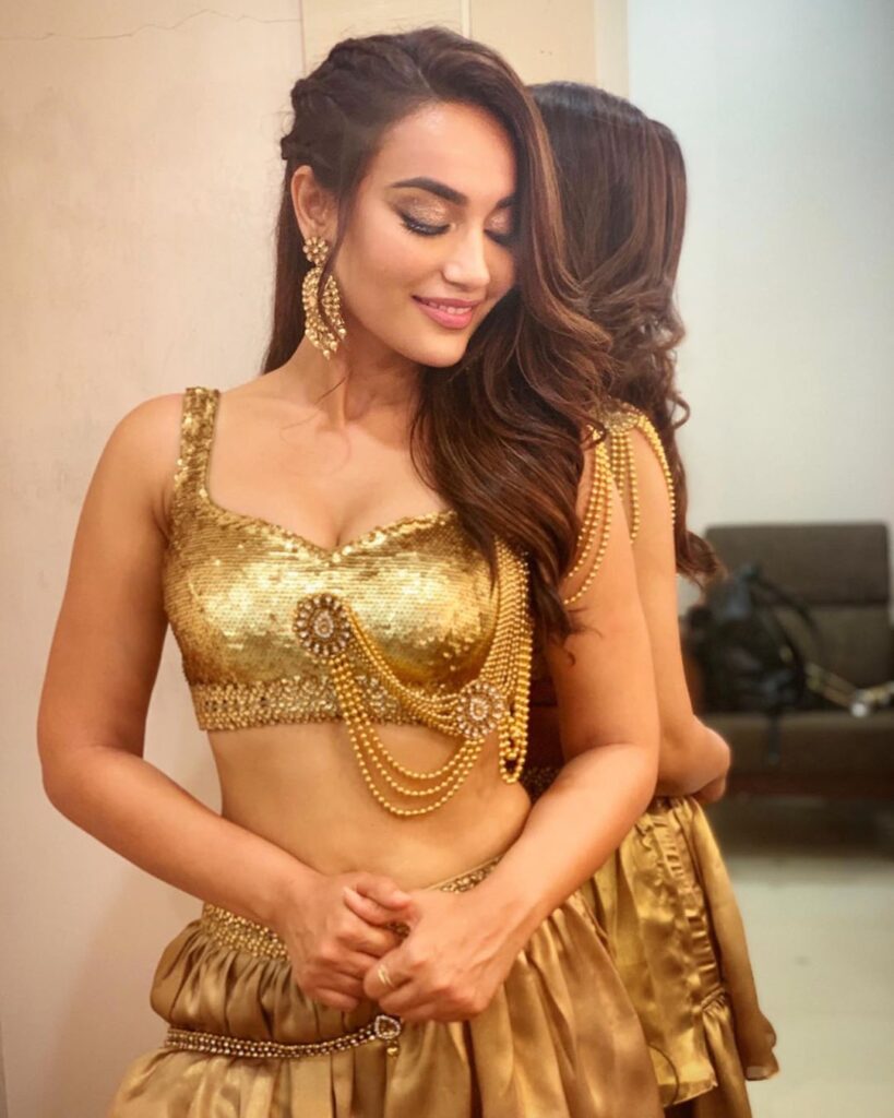 Naagin fame Surbhi Jyoti wows in these shimmery outfits - 4