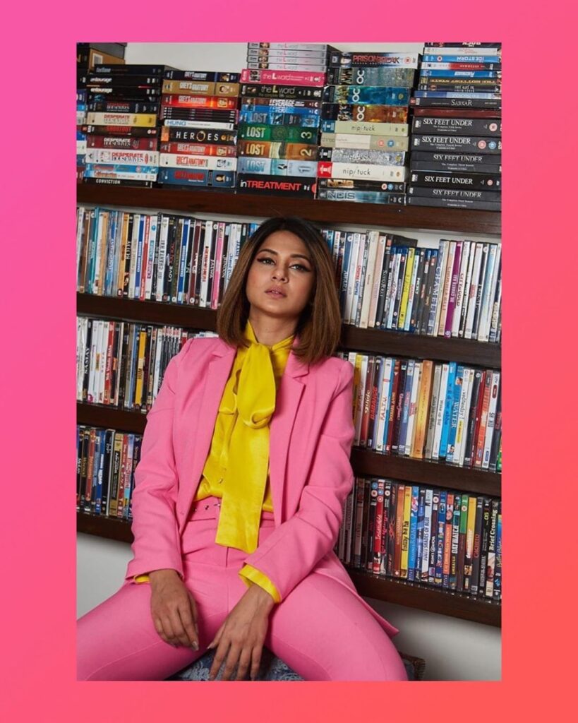 Neon Colors Trend: How To Wear Neon Shades Like Jennifer Winget, Aditi Rathore And Jasmin Bhasin - 0