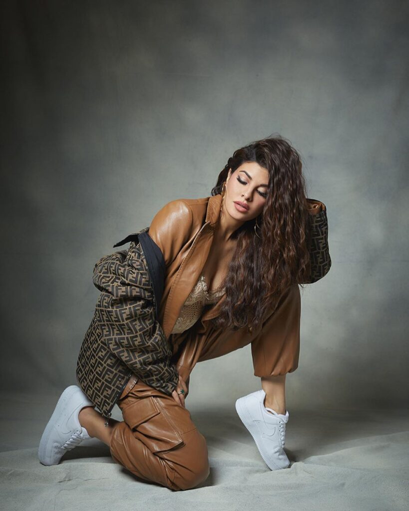 Only Bollywood Actress Jacqueline Fernandez Can Carry Off These Daring Outfits - 6