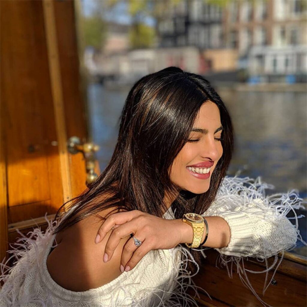 Priyanka Chopra’s HOTTEST Instagram moments and we love it - 1