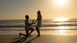 Proposing to her? So Here Are Some Special Tips To Woo Your Girlfriend
