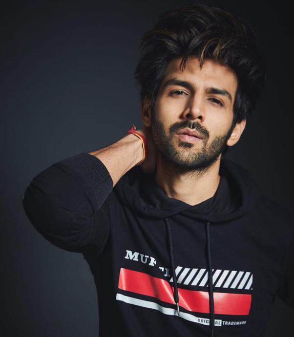 Kartik Aaryan VS Vicky Kaushal: Who’s Your Millennial Style Icon? - 0