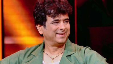 Once I did a full show with my zip being open, it was crazy: Palash Sen