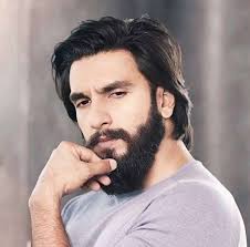 Shahid Kapoor VS Ranveer Singh: Who looks better with a beard? - 4