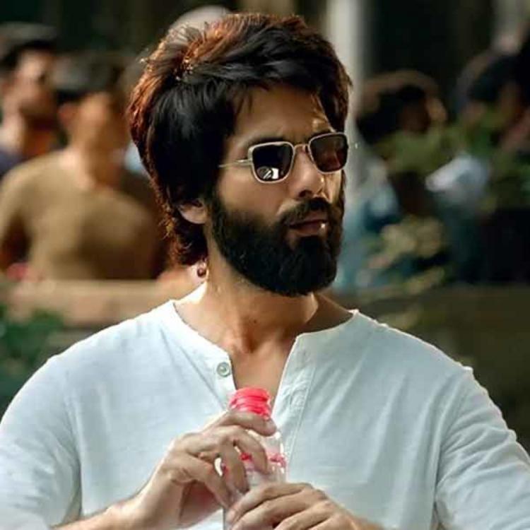 Shahid Kapoor VS Ranveer Singh: Who looks better with a beard? - 1