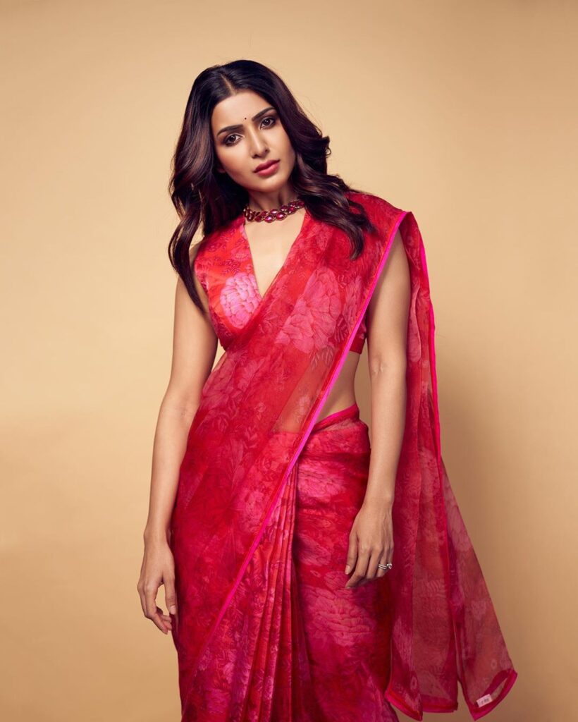 Shriya Saran And Samantha Akkineni Love Red Outfits; Here’s Proof - 2